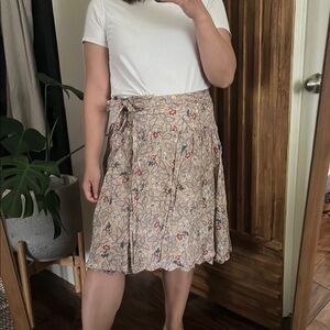 NAJA LAUF Floral Knee Length Wrap Skirt. Size M